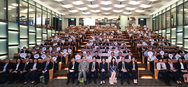 臺灣銀行ESG論壇，攜手企業客戶共同面對碳有價議題所帶來的挑戰與商機。