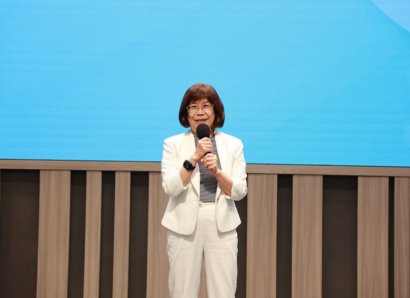 臺灣銀行「川普2.0全球經濟金融情勢展望暨公平待客趨勢」研討會，臺銀董事長凌忠嫄致詞。